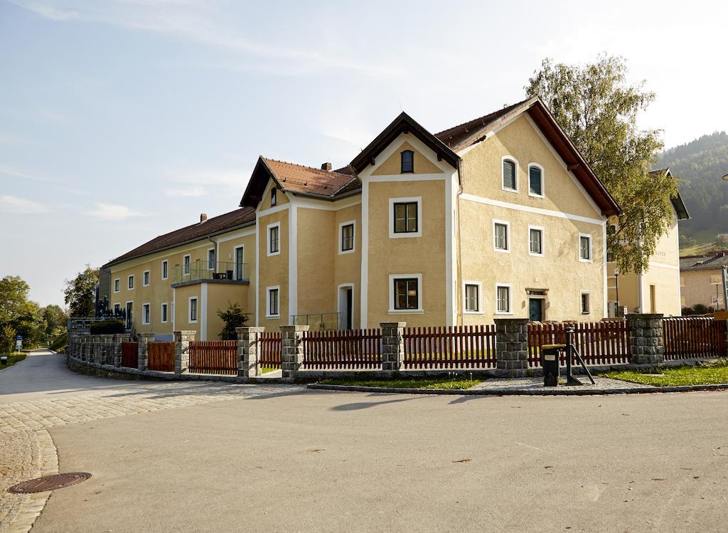 Wesenufer Hotel & Seminarkultur An Der Donau Esterno foto